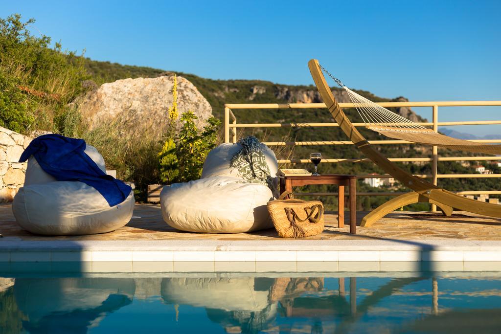 Tseralia Houses Stoupa Exterior photo