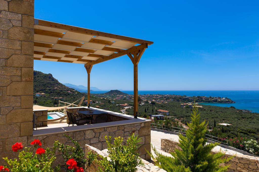 Tseralia Houses Stoupa Exterior photo