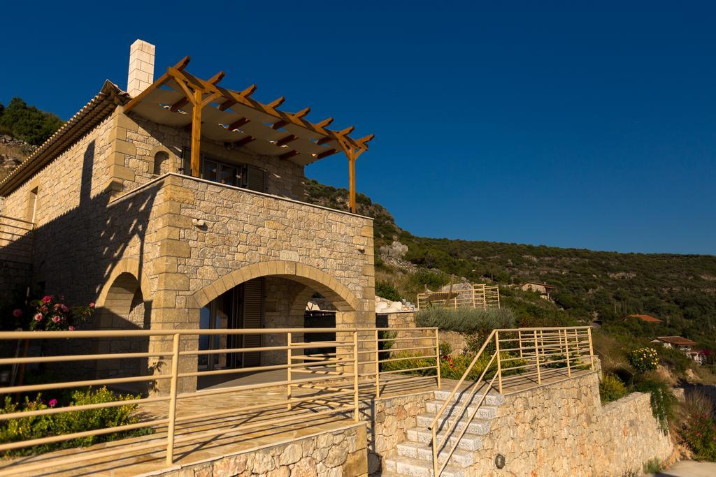 Tseralia Houses Stoupa Exterior photo